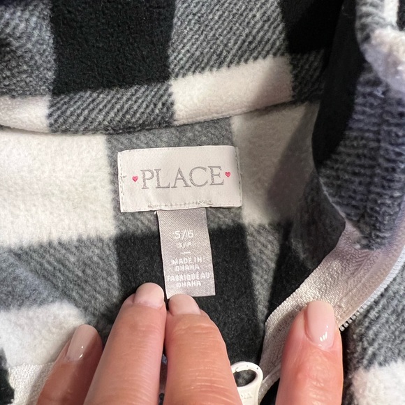 Three Children’s Place quarter zip fleece pullovers sz 5/6 - Picture 5 of 9